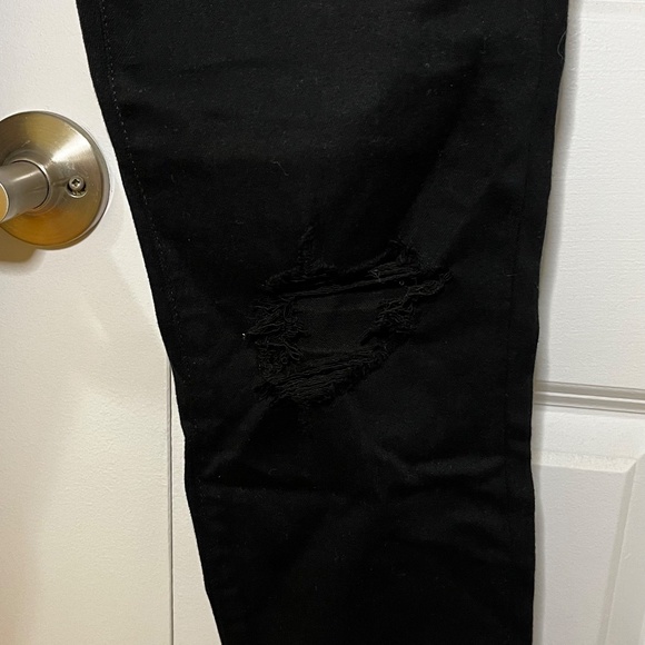 Express Skinny High Rise Skinny Denim Jeans - Black Distressed - Size 6 - Picture 7 of 9